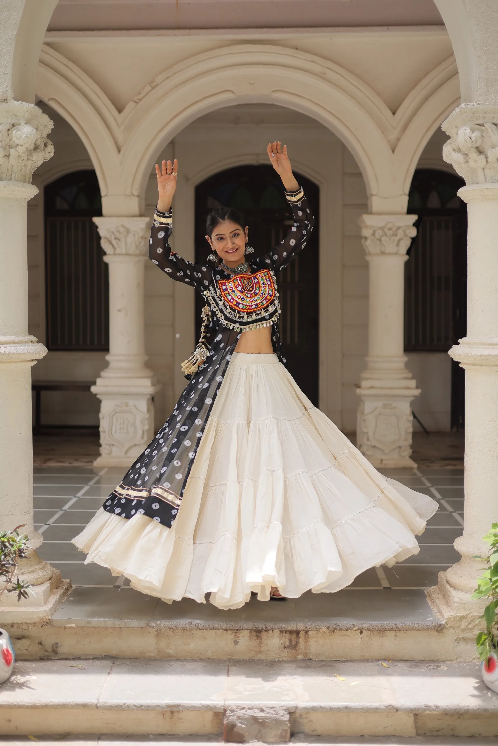 Navratri lehenga choli - Image 7 in Surat